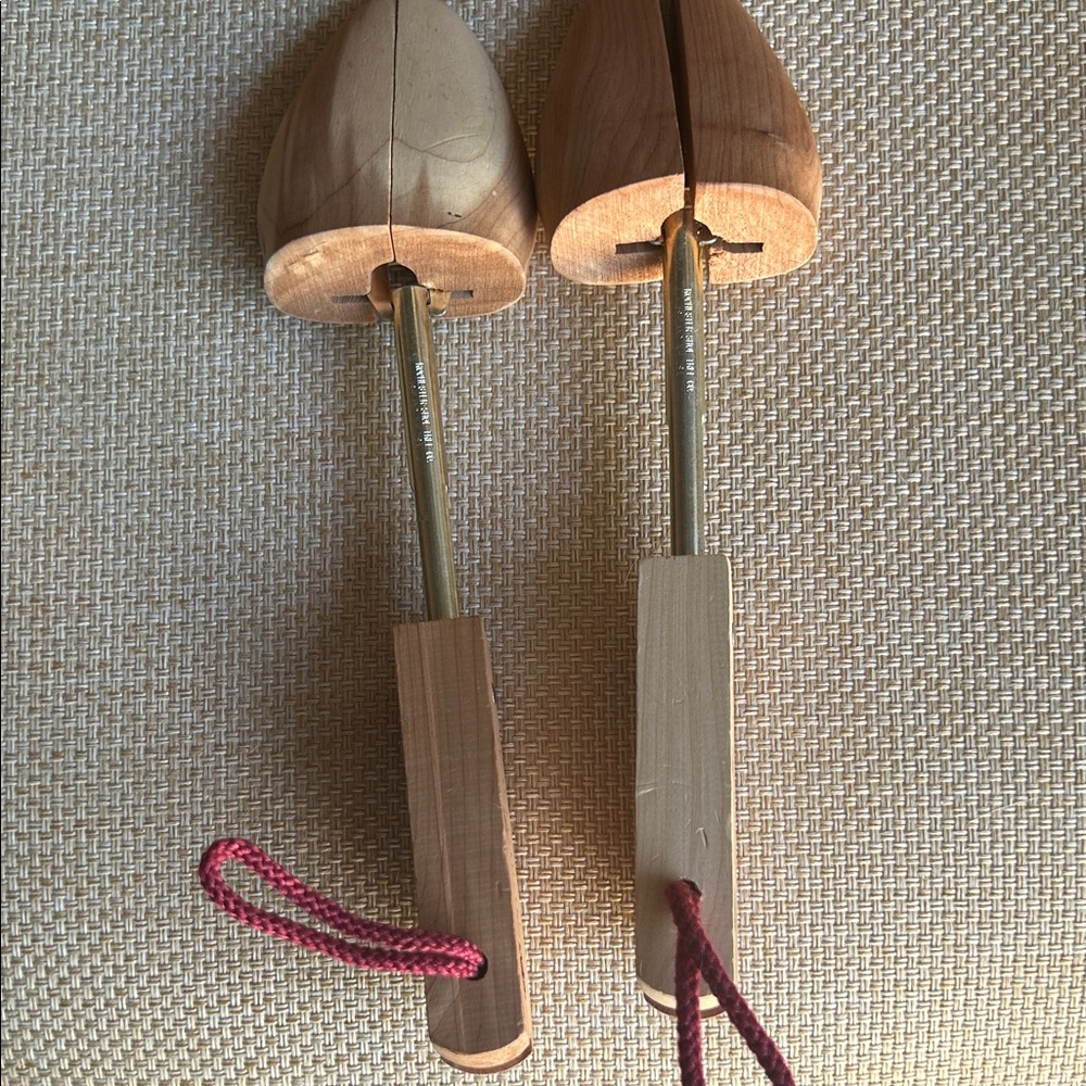 Nordstrom Cedar Shoe Trees M